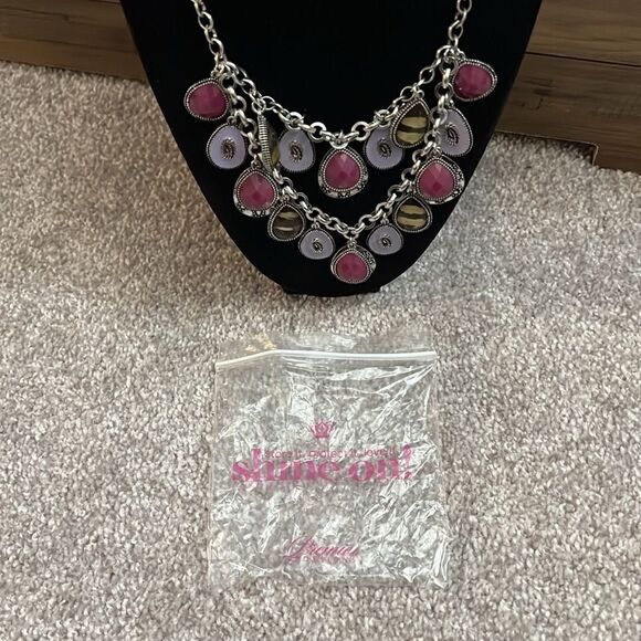 Premier Designs “Violet” Necklace - Picture 4 of 5